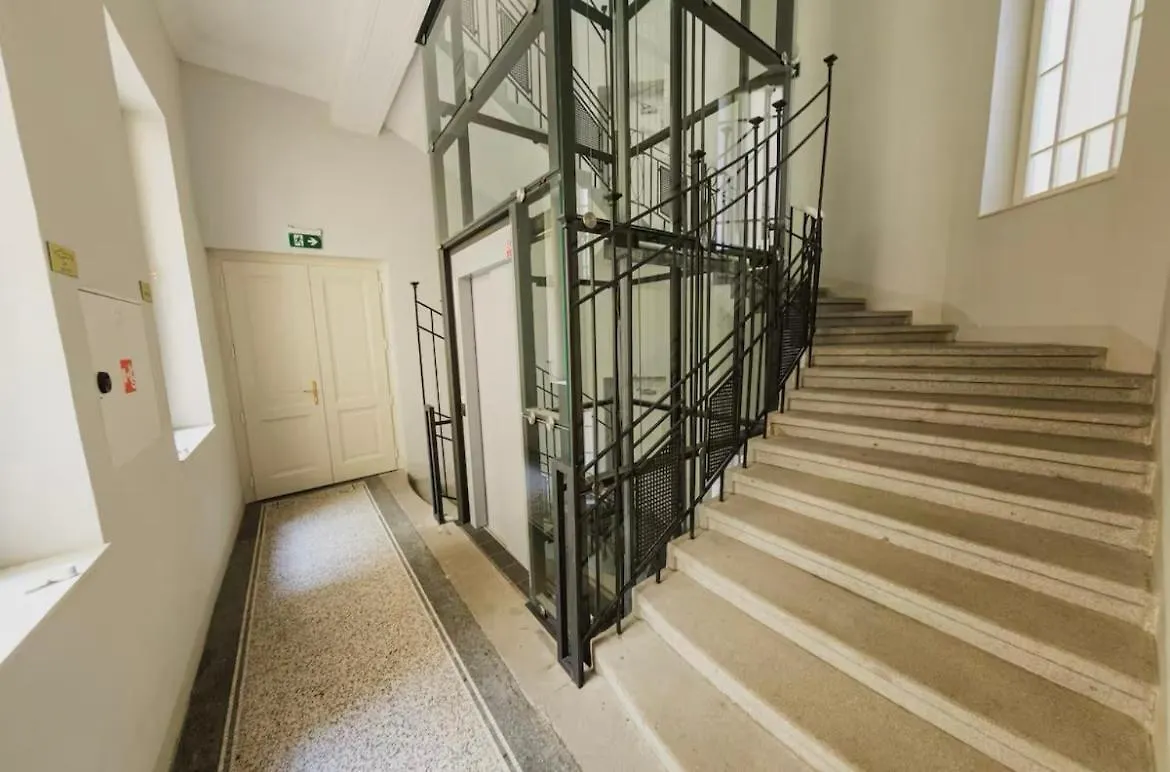 Stylish Studio In The City Center Prague Apartment